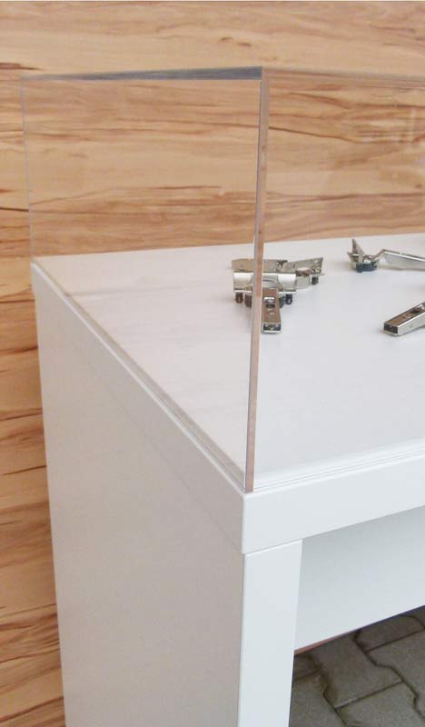 Vitrine2