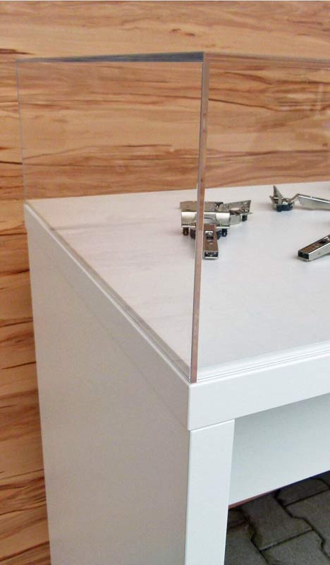 Vitrine2